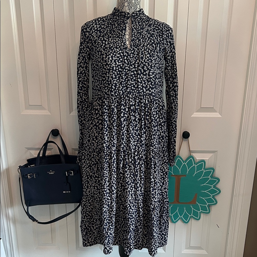 Witchery Navy and White Floral Long Sleeve Dress